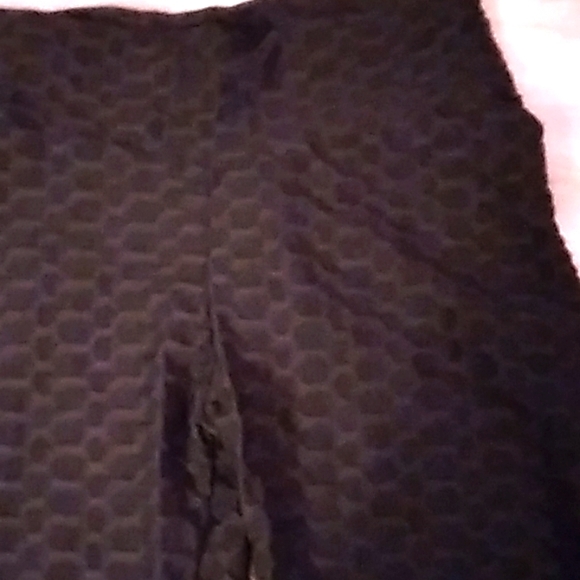 Black leggings - Picture 2 of 3